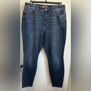 Judy Blue Women's Deep Indigo Skinny Jeans